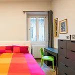 Guesthost - Al Civico 4 - Comfy Studio-flat 아파트 레코